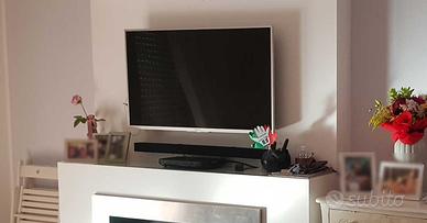 Sony Bravia KD-43XE7077 43" - Perfette Condizioni