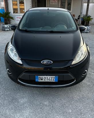 Ford Fiesta 1.2 82 CV 5 porte Titanium