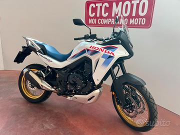 Honda XL 750 Transalp E-CLUTCH 2026 SOLI 345KM