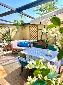 Bilocale con terrazza