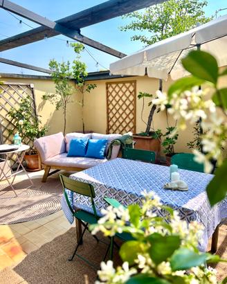 Bilocale con terrazza