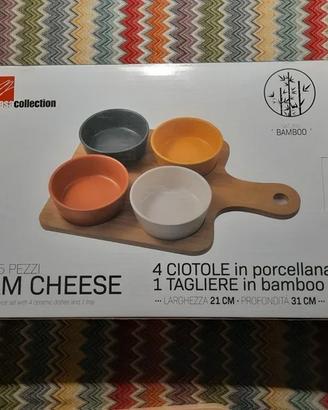 4 ciotole in porcellana con tagliere in bamboo