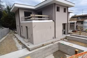 Appartamento di 220 m² con più di 5 locali e box a