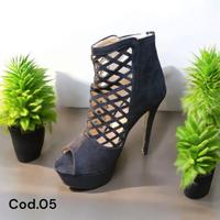 Decolleté spuntata nera alta N.37