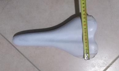 Sella per bici da corsa e mtb