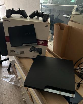 Play station 3 + 2 controller + Play station Move