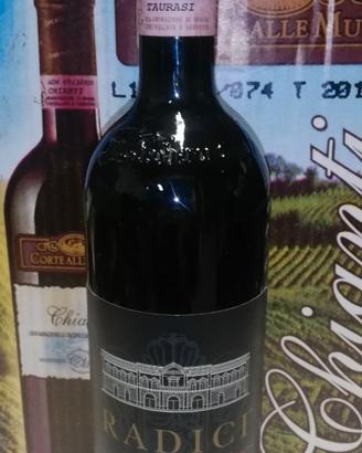 Bottiglia vino radici Taurasi DOCG 1998