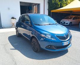 Lancia Ypsilon 1.0 firefly hybrid Gold S&S 5Posti 