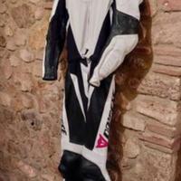 tuta Dainese in pelle taglia 46