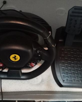 volante pedaliera e gioco