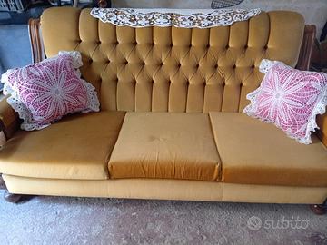 divano e poltrone vintage