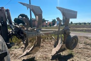 Aratro bivomere ermo