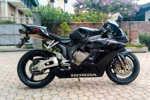 Honda CBR 1000 RR 2005 ASI