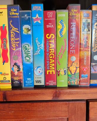 Lotto 10 VHS vintage Gargoyles, Yu-Gi-Oh, Disney 