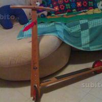 monopattino in legno