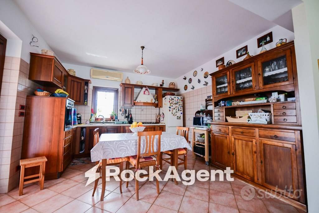 Casa – Satriano, Laganosa - Altro