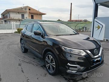 Nissan Qashqai 1.3 dig-t N-Connecta 140cv