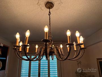 Lampadario vintage in ottone massello a 16 luci