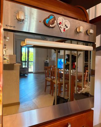 Forno ad incasso