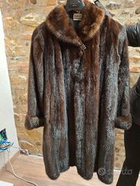 due pellicce in visone