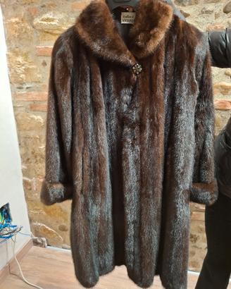 due pellicce in visone