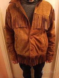 Giacca di renna con frange.