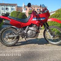 Honda NX 650 Dominator - 1998