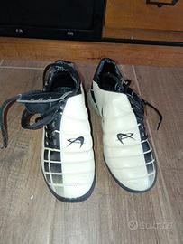 scarpe con tacchetti 41