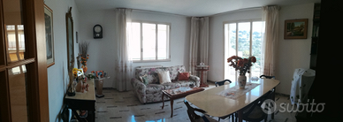 Appartamento soleggiato Modica Alta