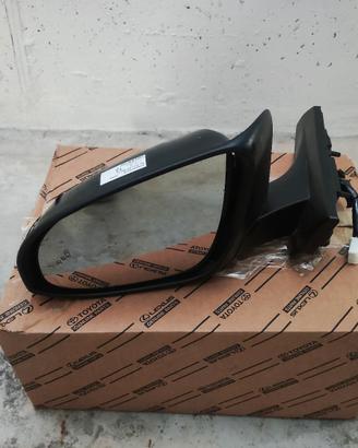 Toyota CHR 2018 specchietto SX guida blind spot