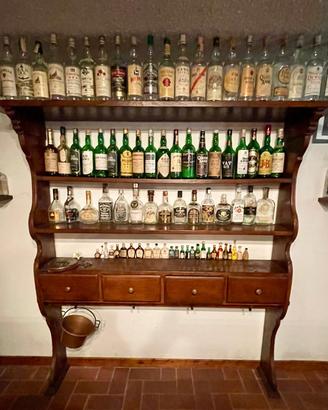 Credenza a muro