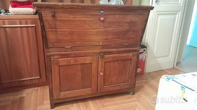 credenza in legno