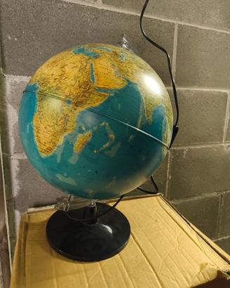 Mappamondo Illuminato