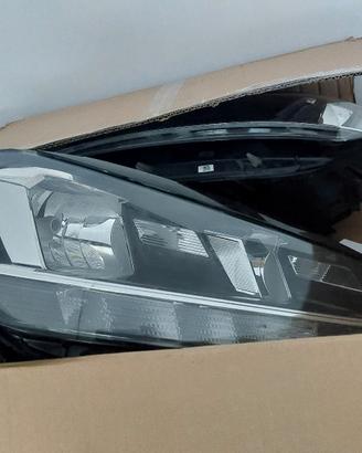 fanali golf 7,5 non led di serie