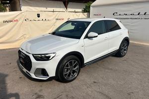 AUDI A1 citycarver 30 TFSI S tronic Admired