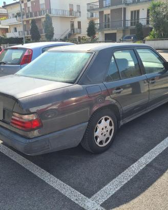 Mercedes 200e gpl. iscritta ASI, clima, 1989