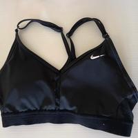 Top sportivo nike