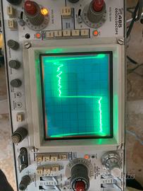 Oscilloscopio Tektronix 465