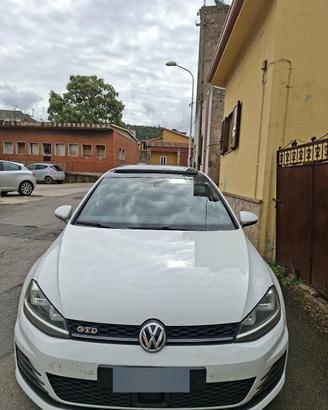 VW Golf 7 GTD 2.0 TDI 184cv DSG – Sport & Sound – 