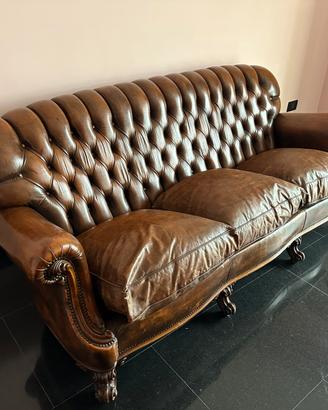 Divani Chesterfield in vera pelle marrone