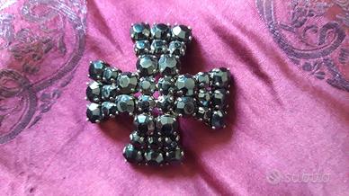 spilla a croce Swarovski Furla 