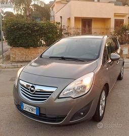 OPEL MERIVA 1.3 CDTI COSMO