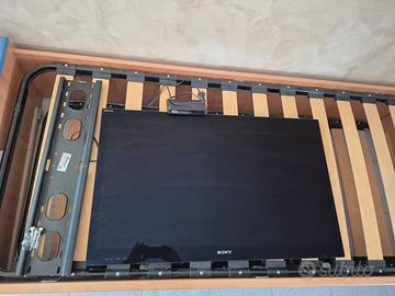 TV SONY BRAVIA +Staffa a parete+ decidere digitale
