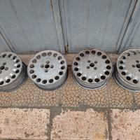 Cerchi Alfa Romeo 15 pollici 4x98per 155 164 33 75