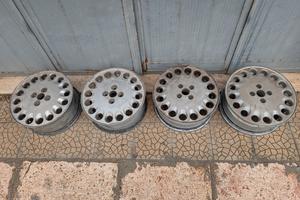 Cerchi Alfa Romeo 15 pollici 4x98per 155 164 33 75