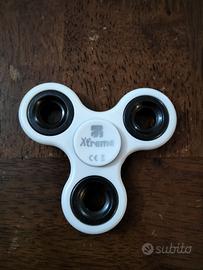 Fidget spinner