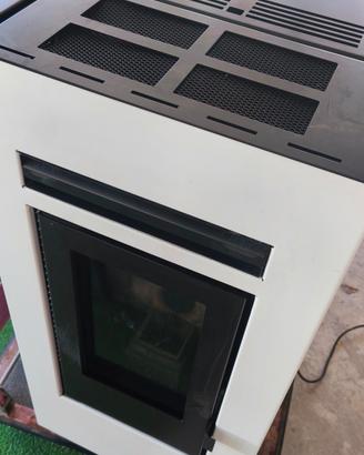 stufa a pellet Optima ONE 8