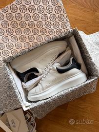Alexander McQueen Oversize Sneakers