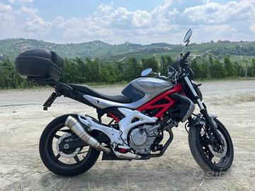 Suzuki SFV Gladius 650 - 2010