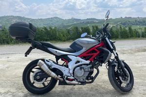 Suzuki SFV Gladius 650 - 2010